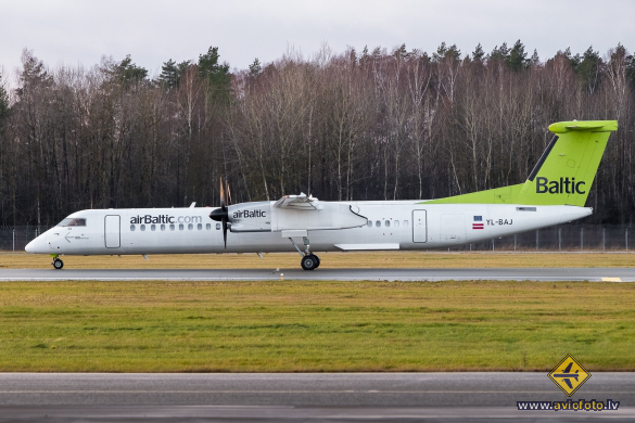 Bombardier DHC-8-402 Q400